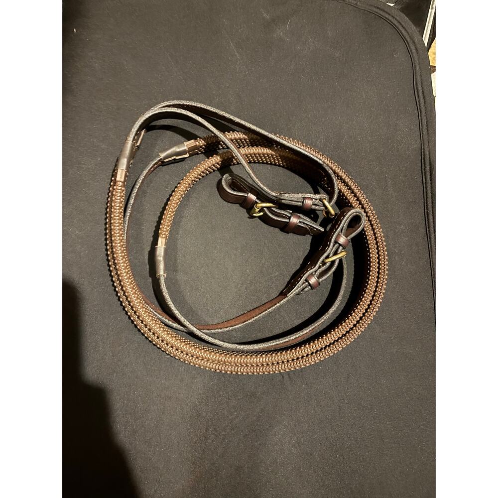 Nunn Finer Pimpled Rubber Reins with Brass Buckles New